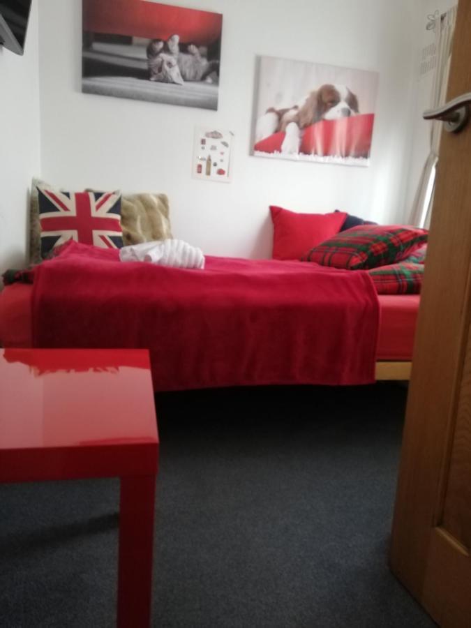 Nice Rooms In Queen House 클레이크로스 외부 사진