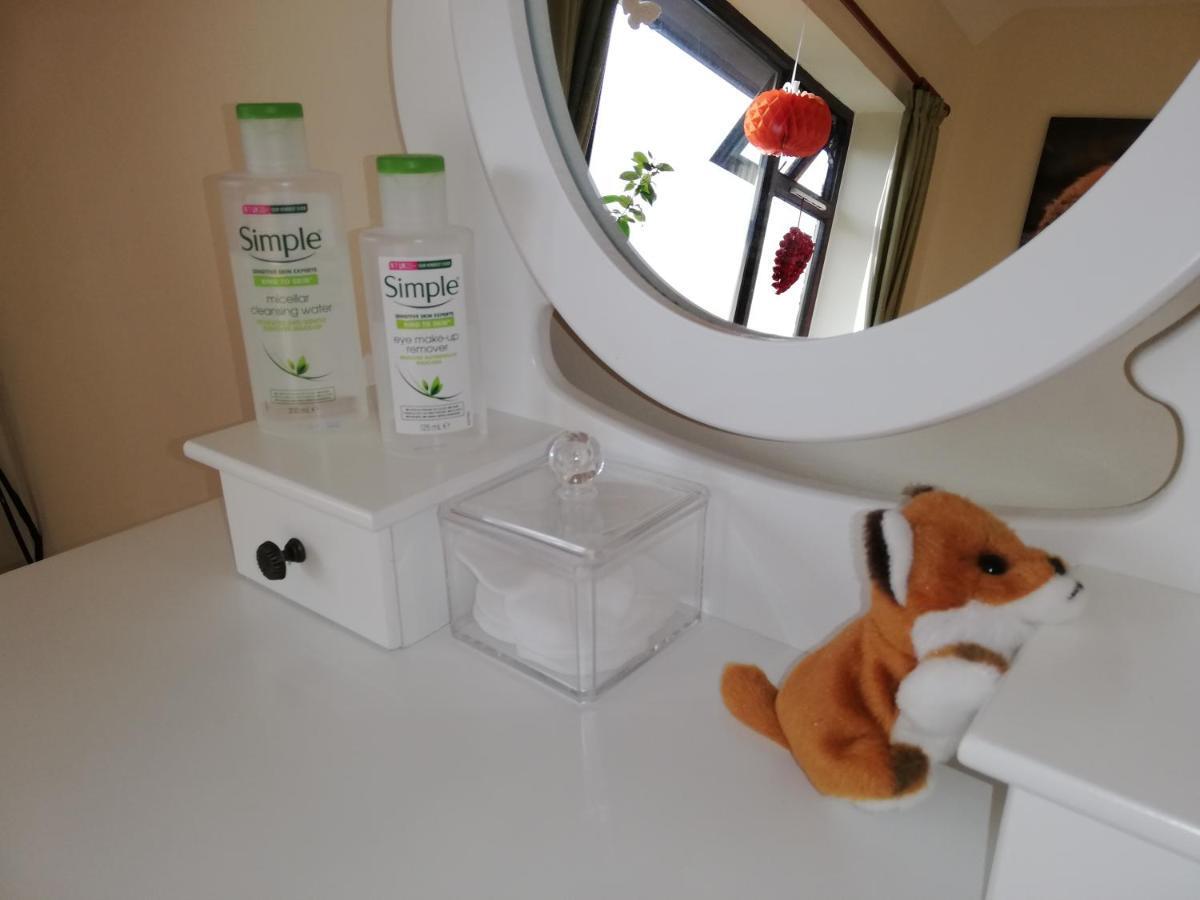 Nice Rooms In Queen House 클레이크로스 외부 사진