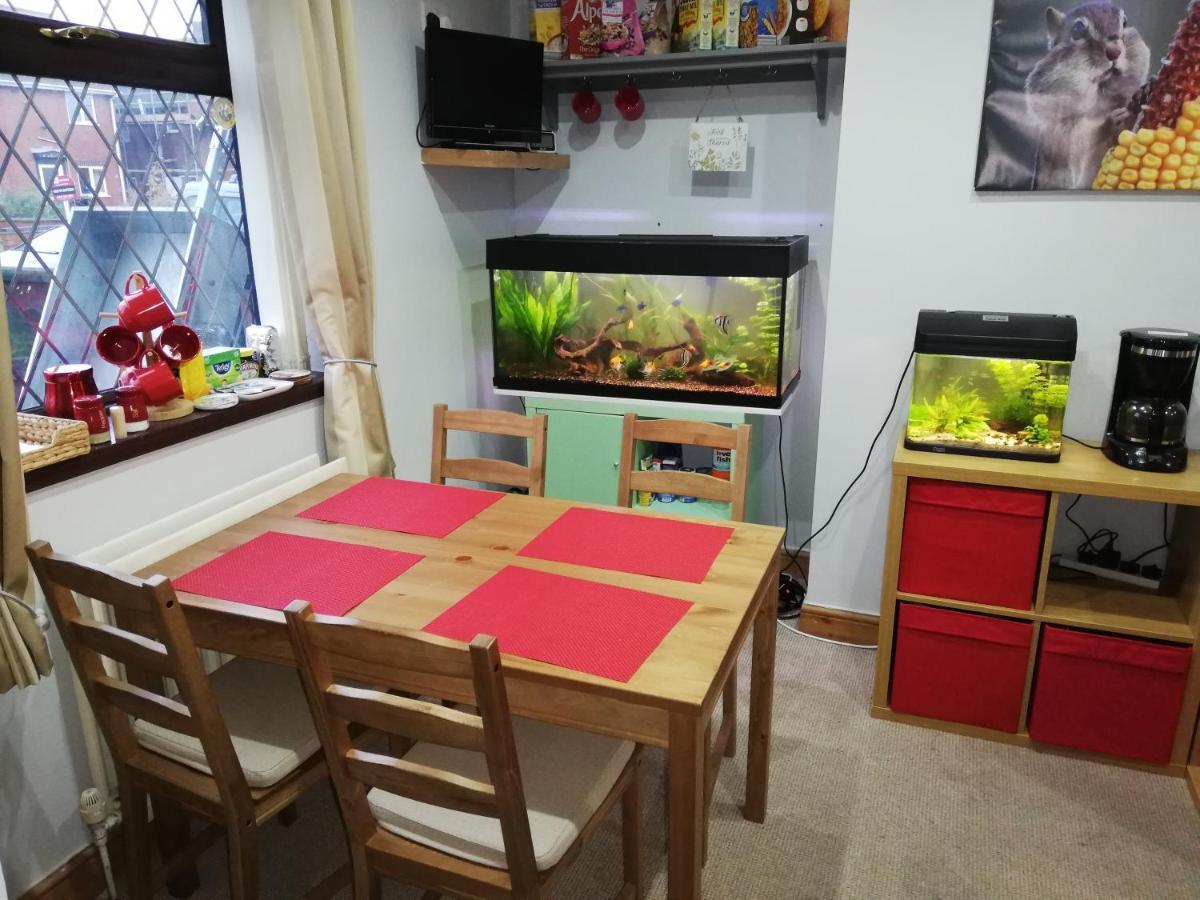 Nice Rooms In Queen House 클레이크로스 외부 사진